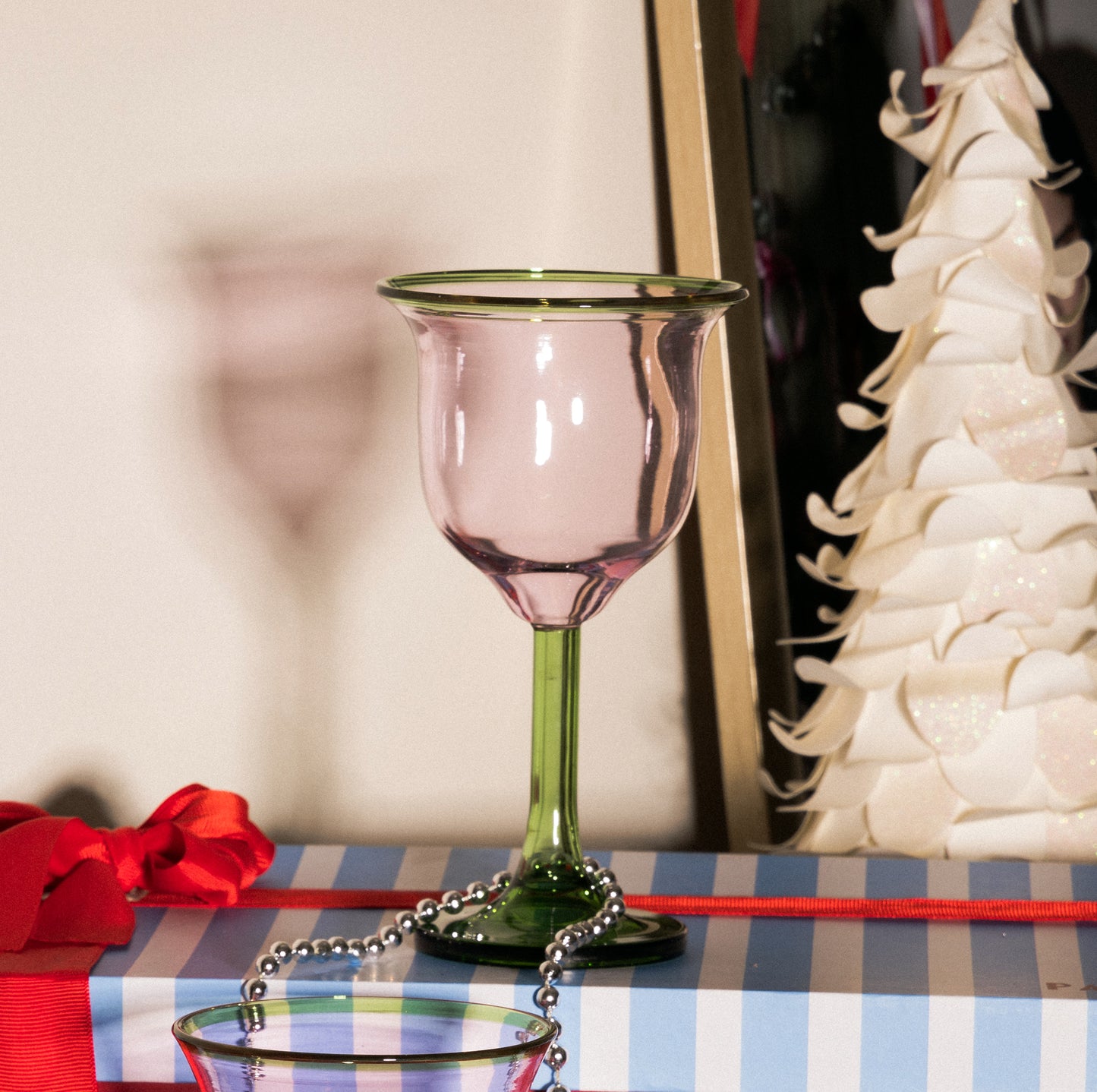 Buttercup Wine Glass